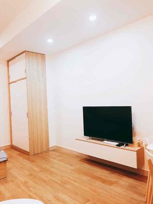 Rent a Sunrise CityView District 7h: