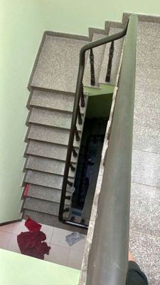 Three-story rent in sector 38 ha-p.Z.zz1 District 12-15 million.