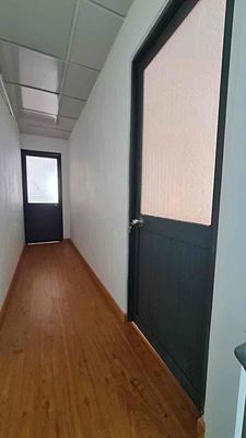 Near the market for three bedrooms, two toilets, group of friends, family at Krissi online.