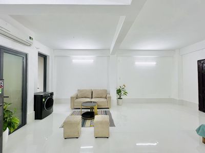 apartment 50 M2 just built near the Republic of eight million.