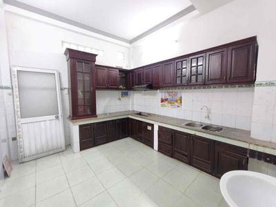 Renting a Bùi Quang Là-1312(3,5 x17) 2-story, 5 bedrooms, 3 toilets