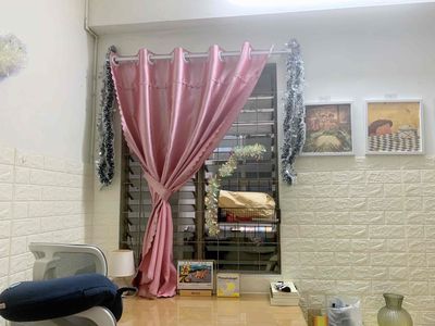 Shar one room in a two-room apartment at the divy chain, Phú Nhuận.