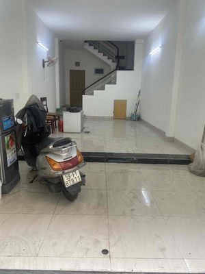Rent Nguyễn Trãi District 1 good price 90 meters 2 which is 7 bedrooms, 8 toilets
