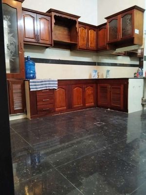 area of 420 x 20mm 2 floors in front of business