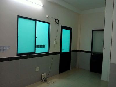 For the area room: 35 meters 2 rooms with their own balcony, free time.