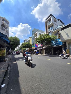Rent a Trương Vĩnh Ký-Aventure 8 x 18-A Class of the Full-Beautiful Position