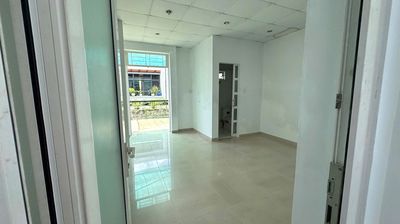 Hired Âu Cơ-Tân Bình.