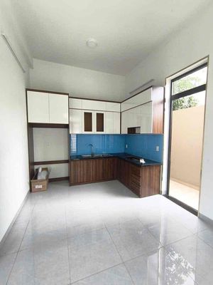 Two-sided-sided-in-Nguyễn Duy Trinh -- Long Trường-two-story bedroom 4 toilets.