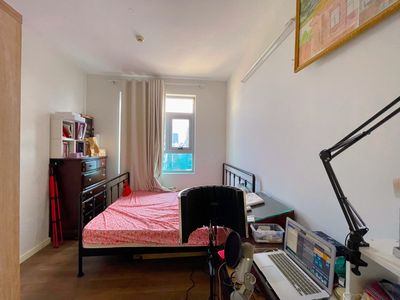 It's hot. Luxcity House 73 meters. Two bedrooms. Two bathrooms.