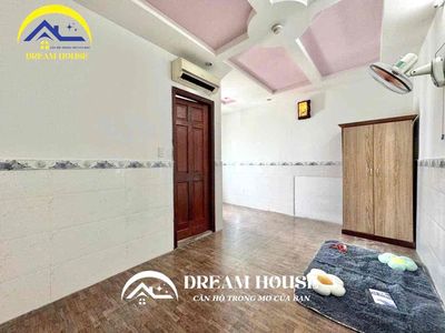 The sanctuary room is near the University of Trade and Air.