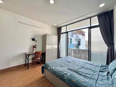 The mini-view apartment, the private washing machine at Phú Nhuận Center.