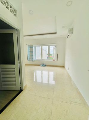 Rent cityland street center hill_4th floor_5 x20_Client new house immediately
