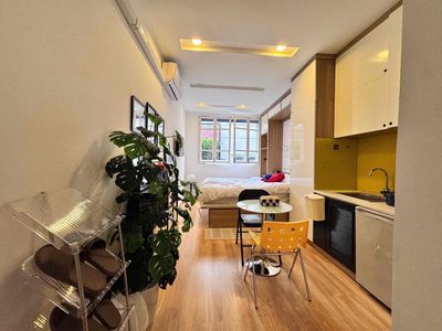 Rent the 10th District studio - near the University of Science