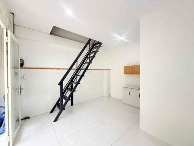 The original Kiot 1 st floor, low floor, flat 1 .1 flat, low floor, low ql22 near the University of huflit