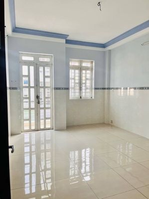 Rent a 1 st floor + st, 160 m2, Tỉnh lộ 10, Bình Chánh