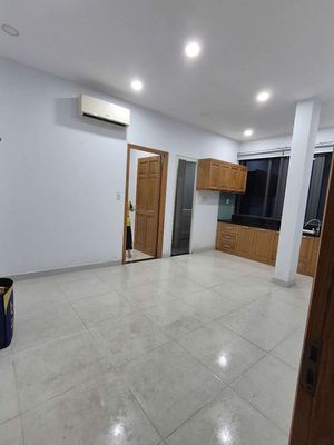 To rent the apartment market Hóc Môn lead.