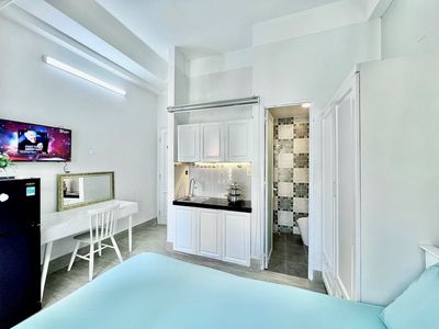 The balcony suite 25 M2 is in college to violate Ho Chi Minh City, university in the fifth district.