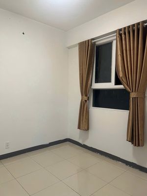 Renting Chung cư Miếu Nổi, Vũ Huy Tấn - 66 meters2, 2 bedrooms renting 9 million and a half a month