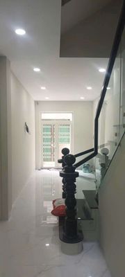Renting 72 Mạc Đĩnh Chi District 1,