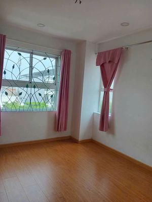 Renting Chung cư Nhiêu Tứ, Kemberg Bridge - 68 m2, 2 bedrooms renting 9 million a month