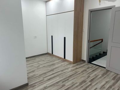 Rent RioVista's house near the House, 7 x 15 meters 3th floor bedroom, garage.