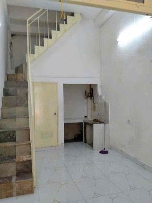 The original building is a 3rd District Chen Street for rent