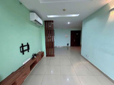 Oriental Plaza, Âu Cơ- for rent three p sleeps at 12 million a month.