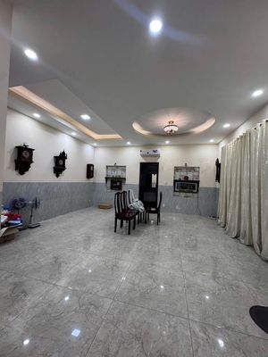 Nice villa, 9 to 8 x 24 - 1 3th floor.