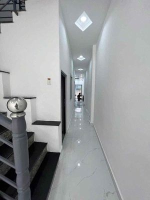 Cash 4 x 30 meters 1 House Clears Nguyễn Oanh.77