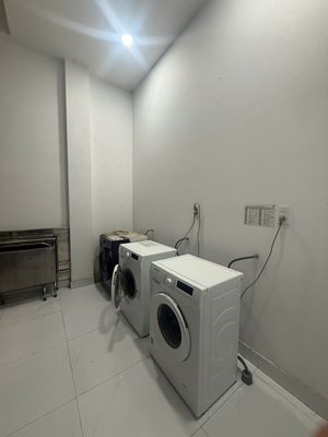 Rent a room at the University of Ho Chi Minh City Law School, which is a million-to-one market.