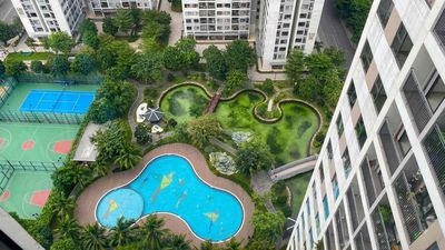 5.5 million Studio Full