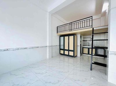 rented room in which 440 elevators were kept