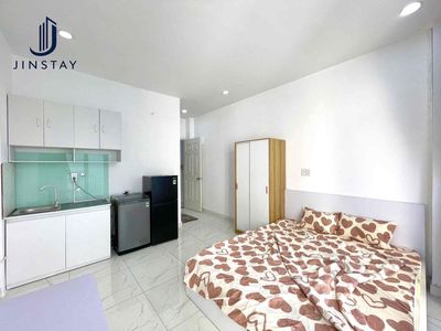 The new Room-The Private Washer-Full interior- Close to Lang