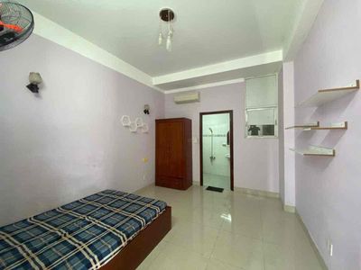 20 square meters in the New Republic.
