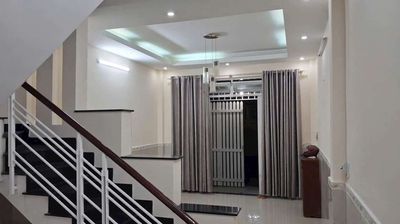 Nice new house. Two floors. Three bedrooms.