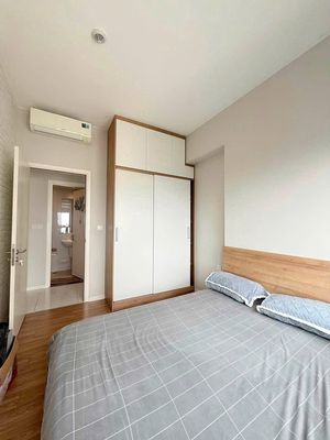 Rent Lexington apartment 73 meters, 2 bedrooms at 15 million a month.
