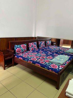 Rent room.