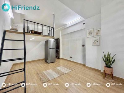 The kitchen with the balcony on it is near Missart.