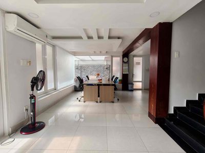 Lương Định Của Special Zone - 5 Super Rooms combined, Studio.