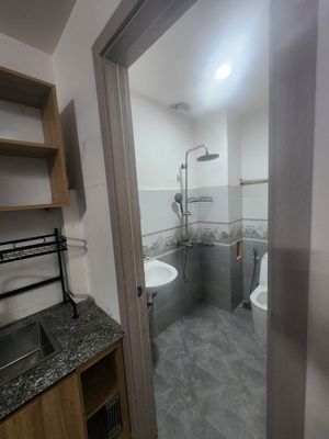 Make room room full-size