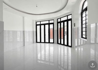 Business degree -- office-- 60 M2-- Street front 10, Tam Bình.