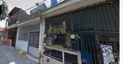 Let's rent out the original house.