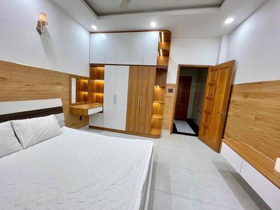 It's the owner of the short-term lease of the new full-in-the-art apartment.