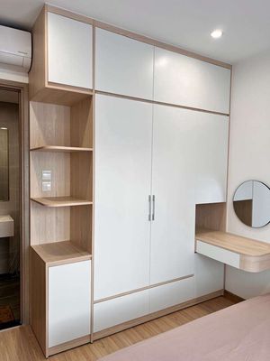 Rent the apartment on the corner of two bedrooms plus the super nice-- Seal free 100%-- just carry the suitcase on to Where.