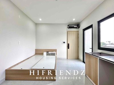 The balcony studio is a super open bedroom, private washing machine, close interior.