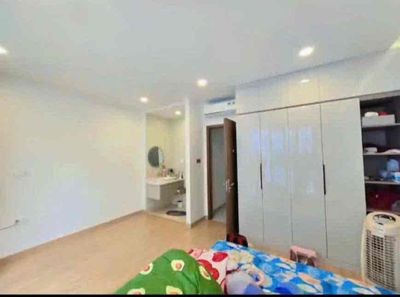 Rent Sadeco Phước Kiển, 3rd floor, JEW:5 x20. Nice house. Price: $25 million a day.