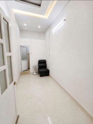 Studio Room 2 Huỳnh Tấn Phát, District 7 - Now Freedom, Locking Cloud