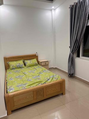 Rent the entire second floor of the bedroom or rent every room.