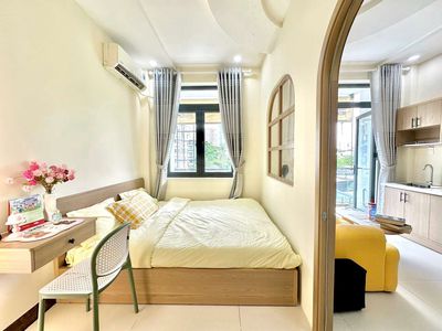 A super-the apartment. A Bancol bedroom at the university.