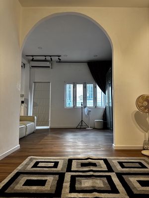 2 floors root of the room is 50 meters wide multi-function balcony 8 meters wide
